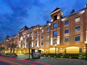 DoubleTree by Hilton Hotel Riyadh - Al Muroj Business Gate